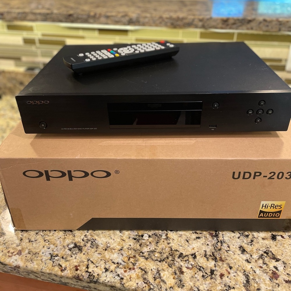 OPPO UDP 203 ultra blu-ray player 4k